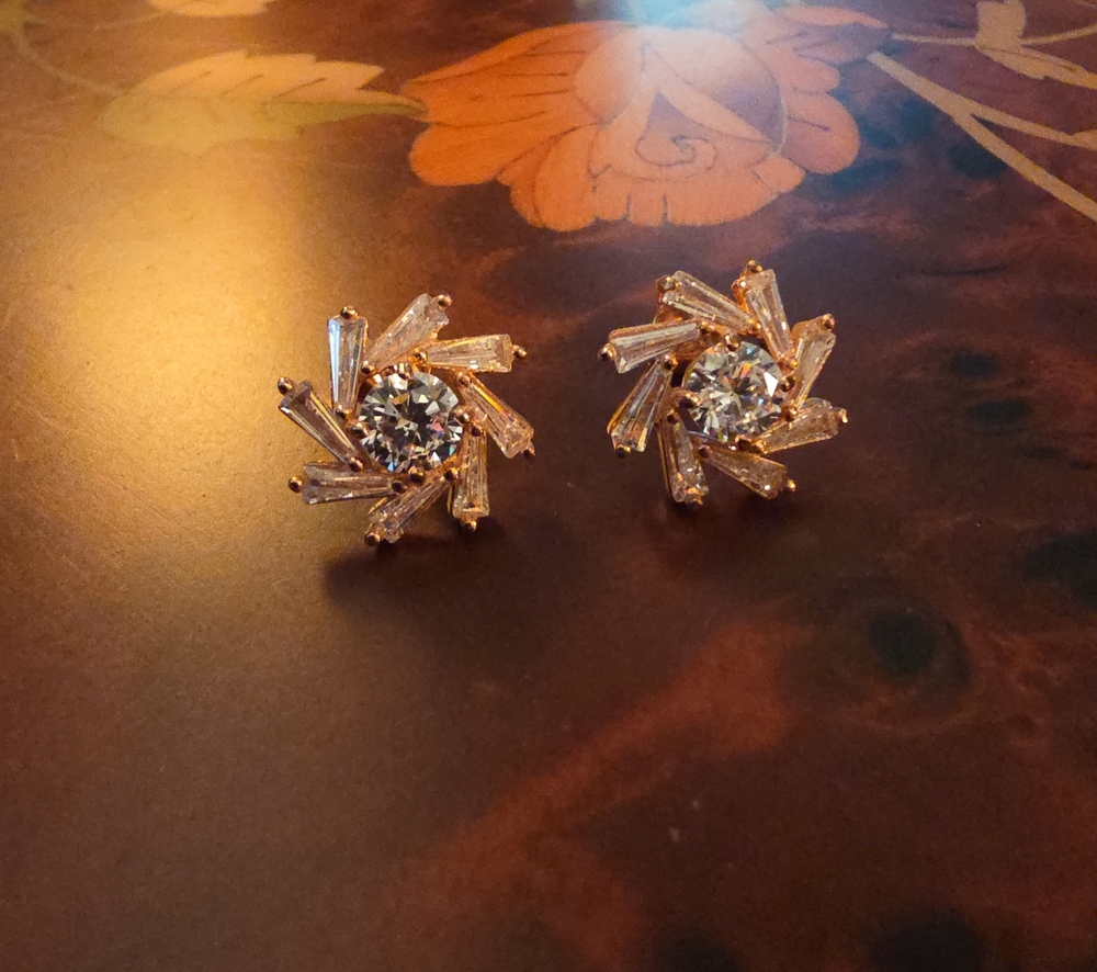 Bella Luce(R) Eterno(TM) Rose Post Earrings